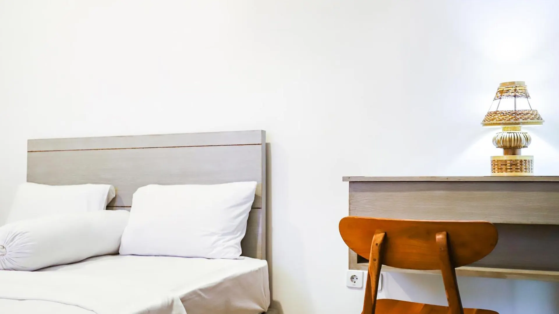 White Blue House 6 -Pvt Room, Shared Pool&Kitchen Ubud Penzion