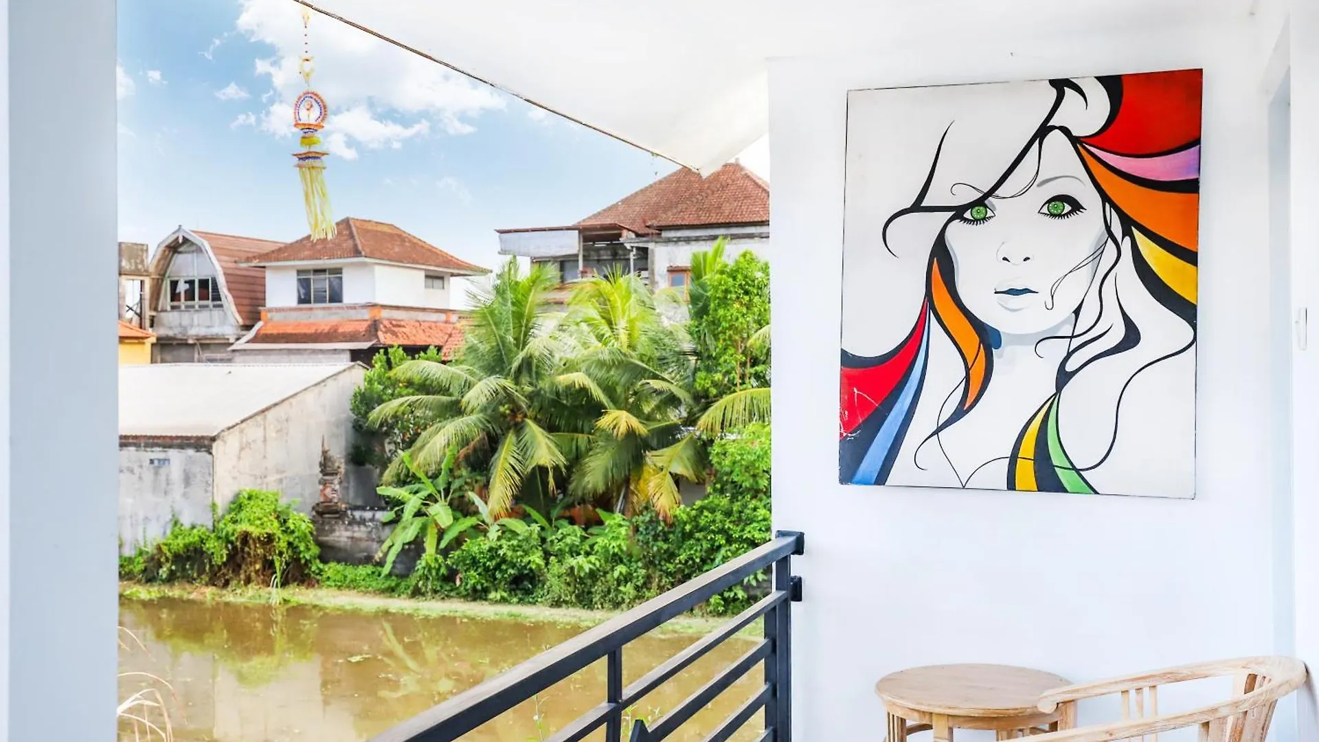 White Blue House 6 -Pvt Room, Shared Pool&Kitchen Ubud  Guest house Ubud (Bali)