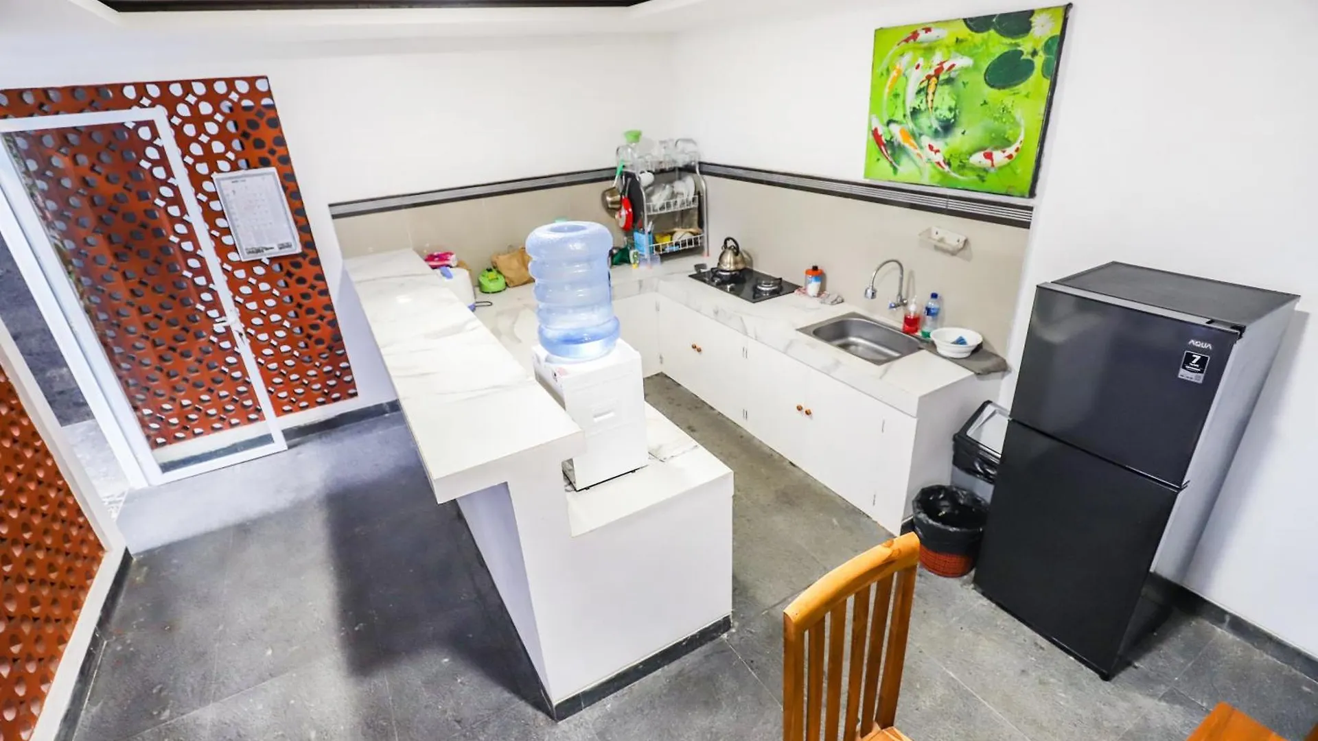White Blue House 6 -Pvt Room, Shared Pool&Kitchen Ubud  Indonesia